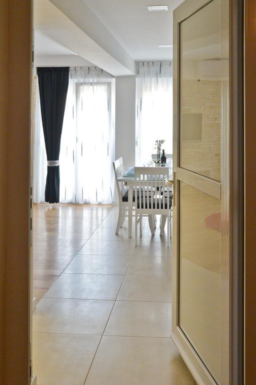 Apartment Domalu Old Town Zadar Exteriör bild