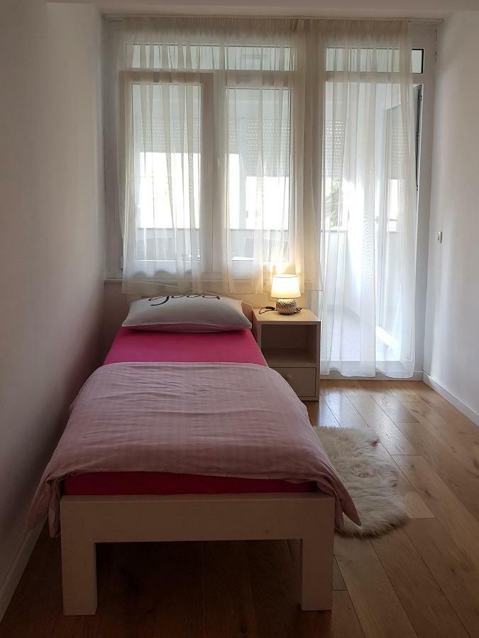 Apartment Domalu Old Town Zadar Exteriör bild
